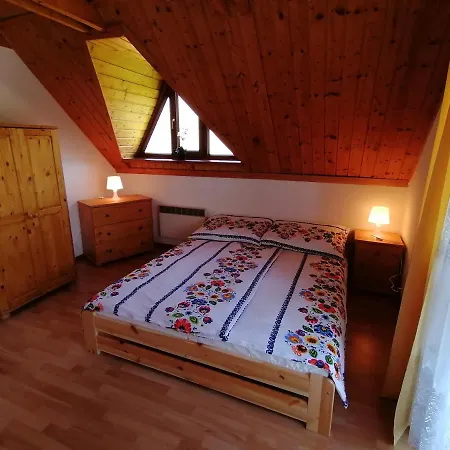 Prázdninový dům Evijan *